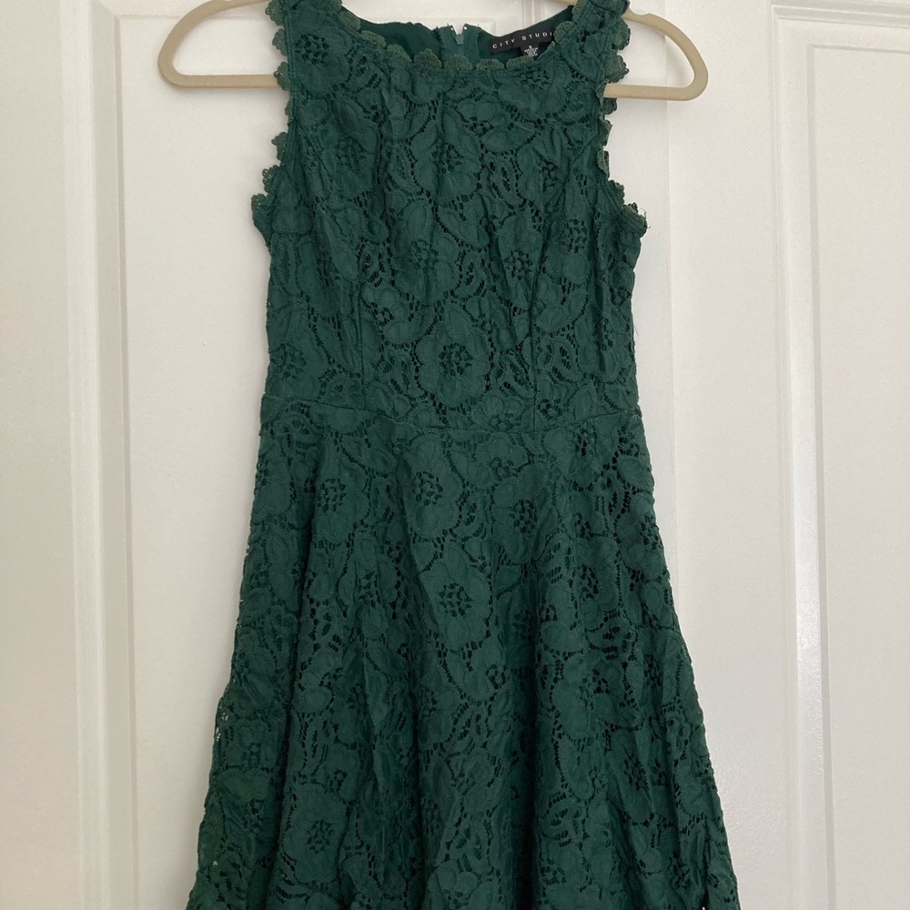 Green lace semi formal dress wedding guest dress size 5